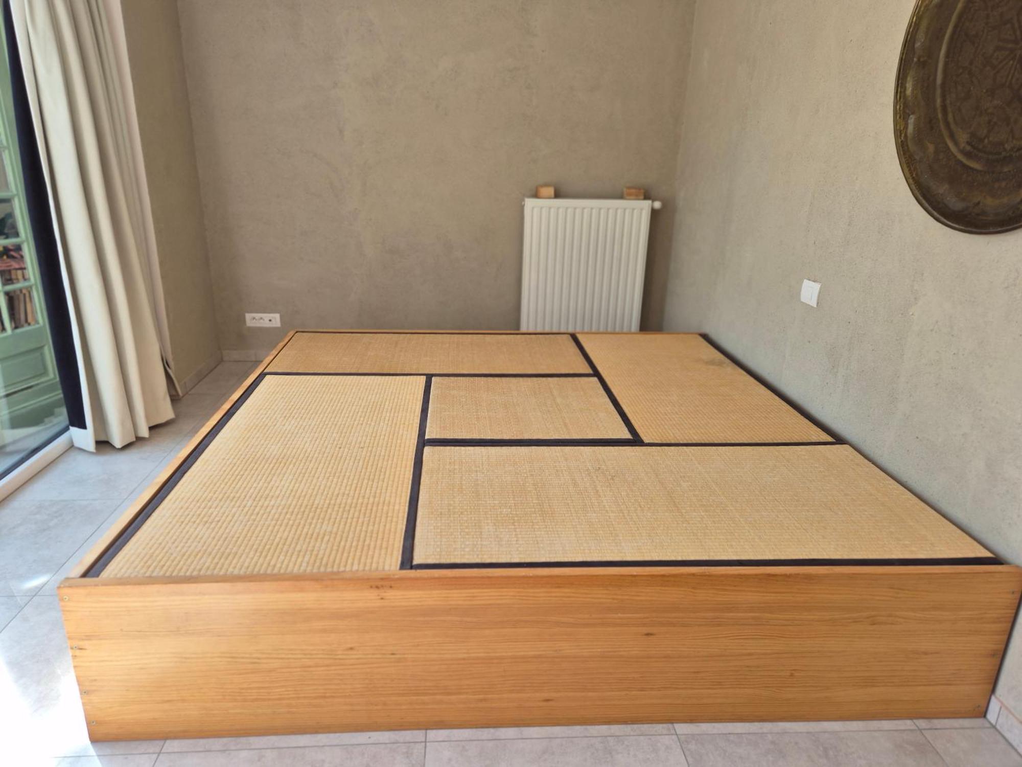 Met Futon Bed & Breakfast